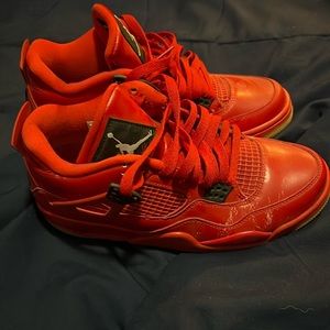 Jordan 4 ‘Singles Day’. NO INSOLES